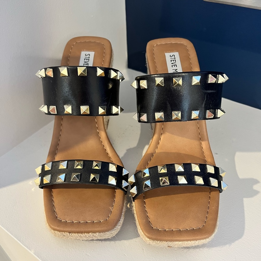 Steve Madden Studded Wedges Size 8